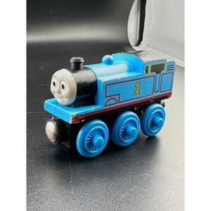 Thomas the Tank Engine Wooden Railway Train 2002 Gullane Blue No 1 Magnetic Toy